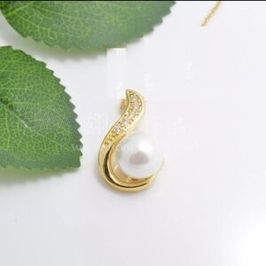 AAAA 9MM SOUTH SEA GENUINE WHITE STUD PEARL PENDANT